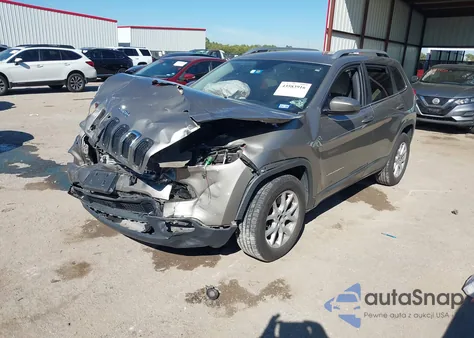 2018 Jeep Cherokee Latitude Fwd из США, поврежденный, VIN 1C4PJLCB2JD573390